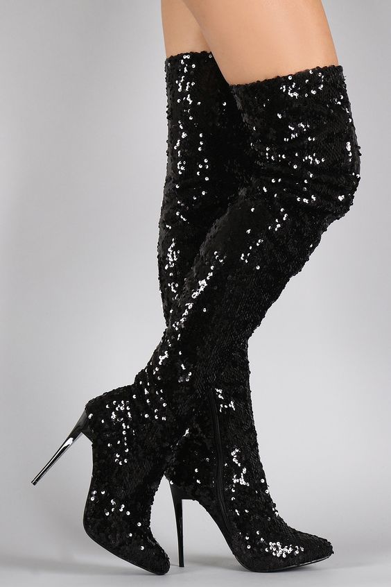 One of the Most Trendiest Fashion Choice Is Fully Sequined Silhouette ...