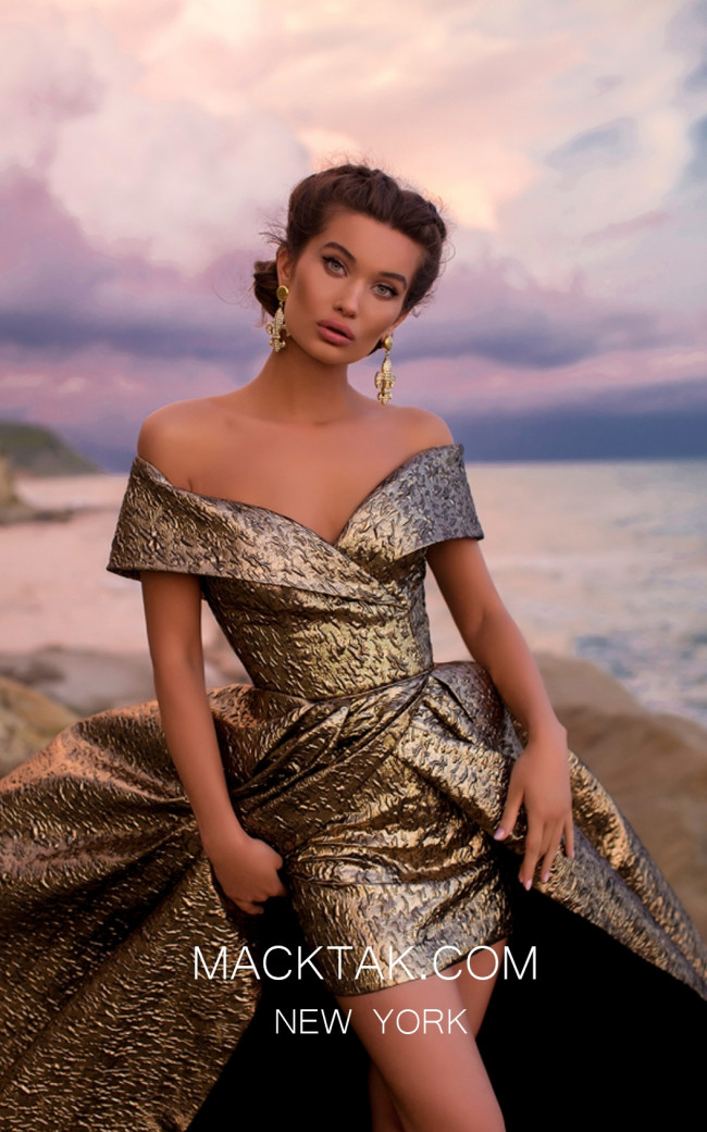 tarik ediz gold gown