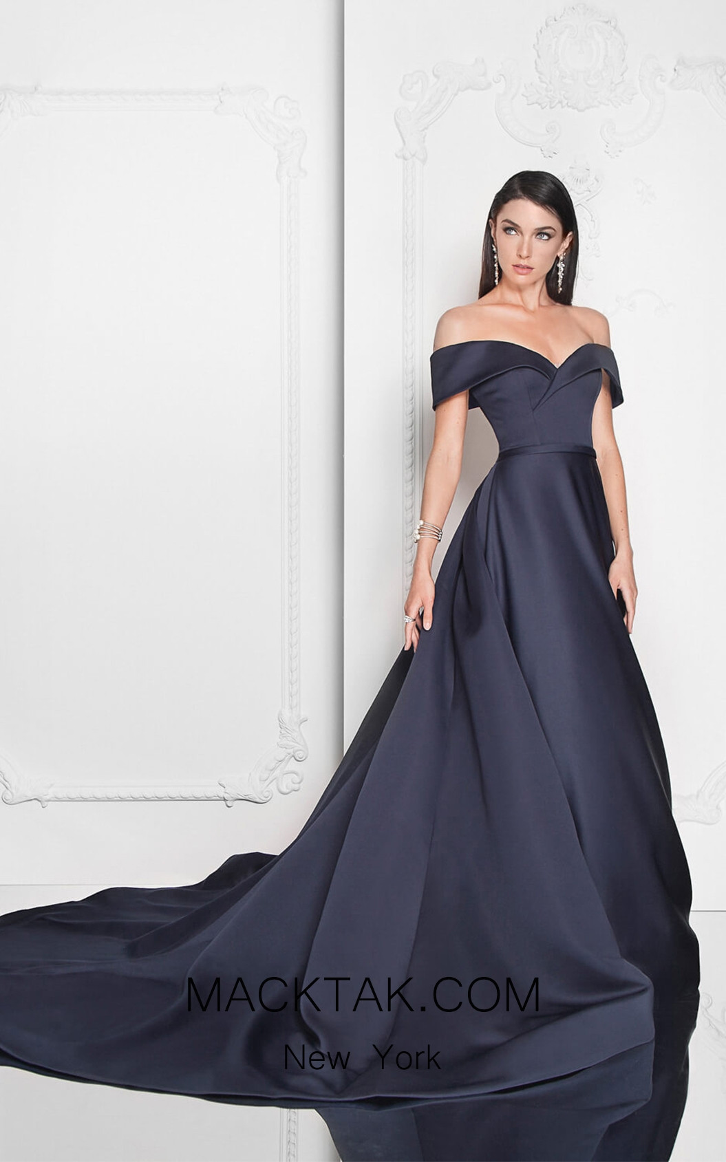 Terani 1812E6276 Navy Front Evening Dress