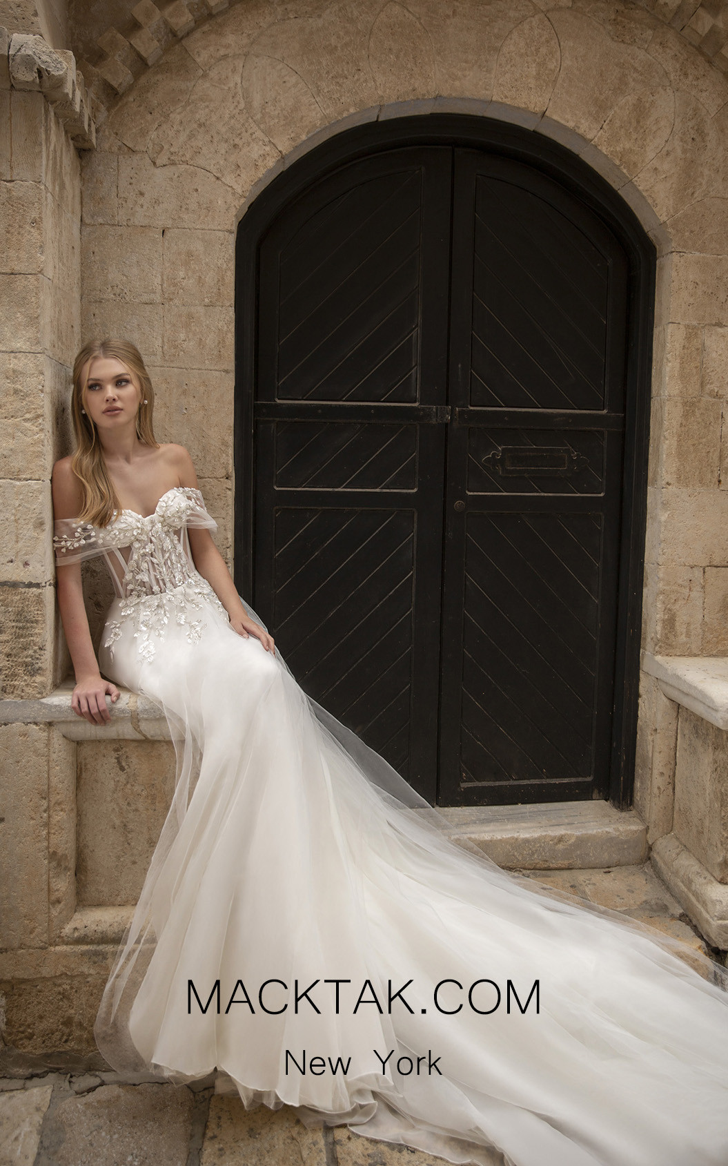 Dovita Bridal Melody Dress From Magic Collection