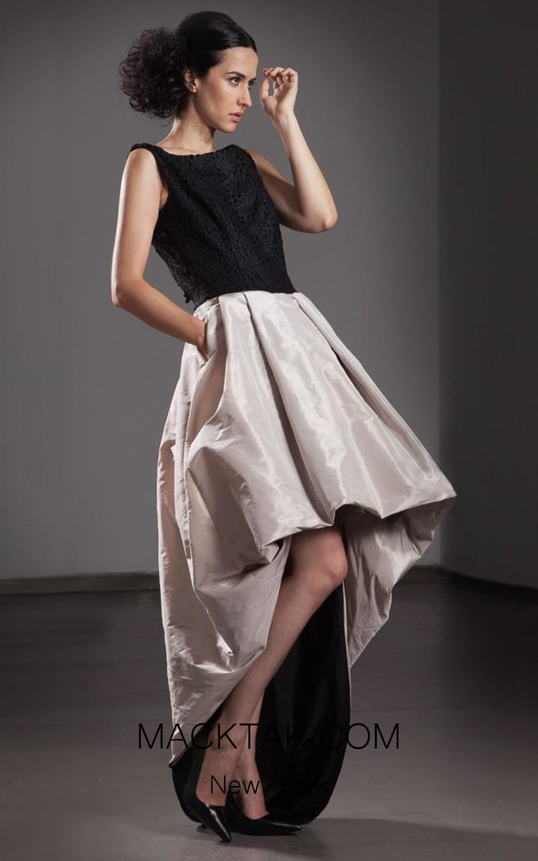 Fely Campo 16107 Front Dress