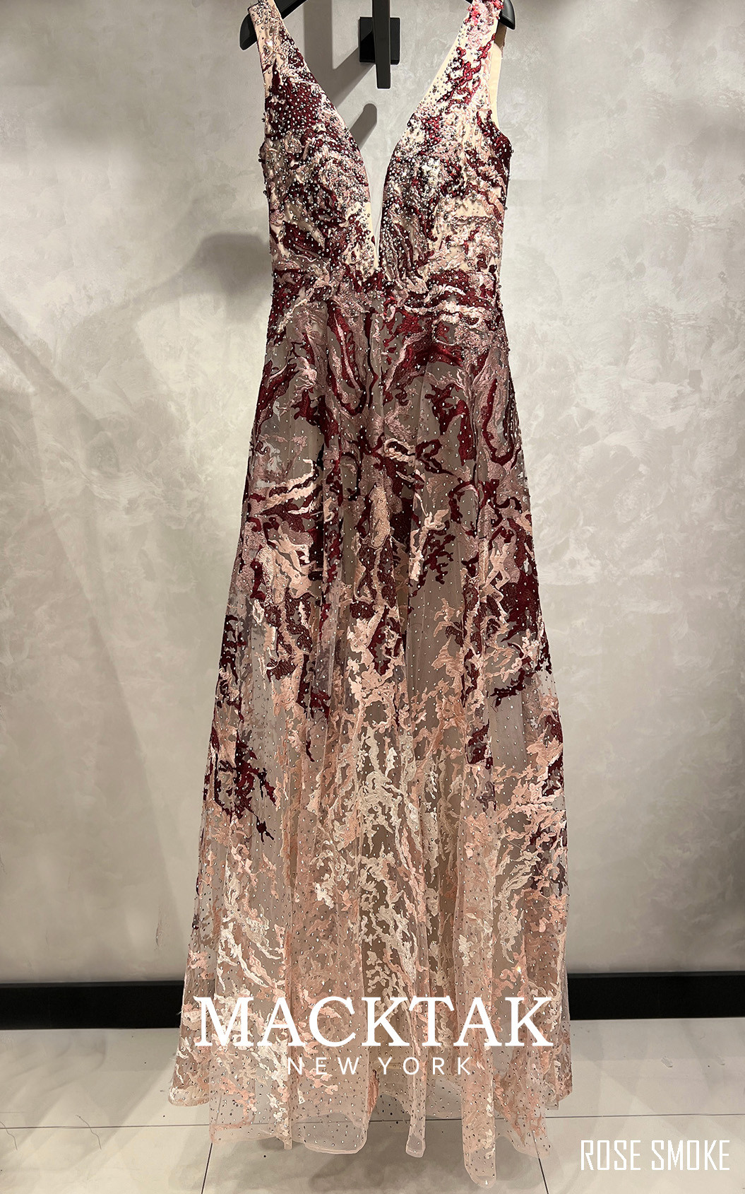 MackTak Couture 4031