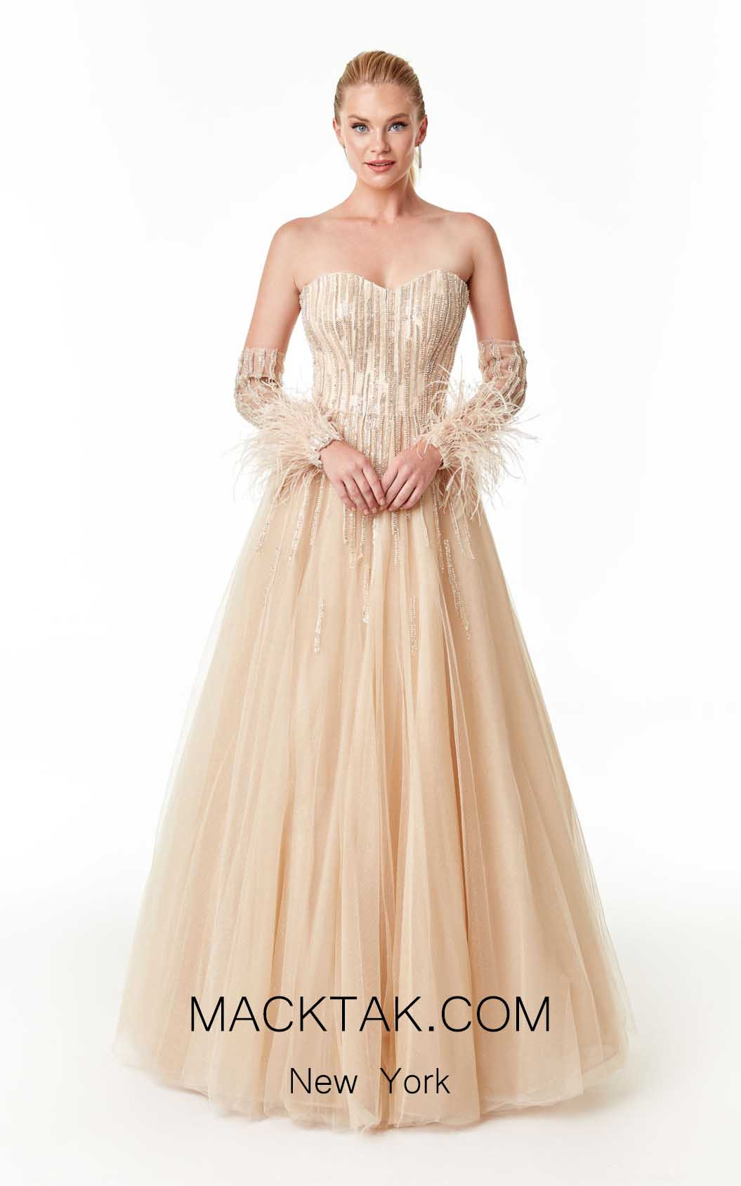 Macktak 668 Front Dress
