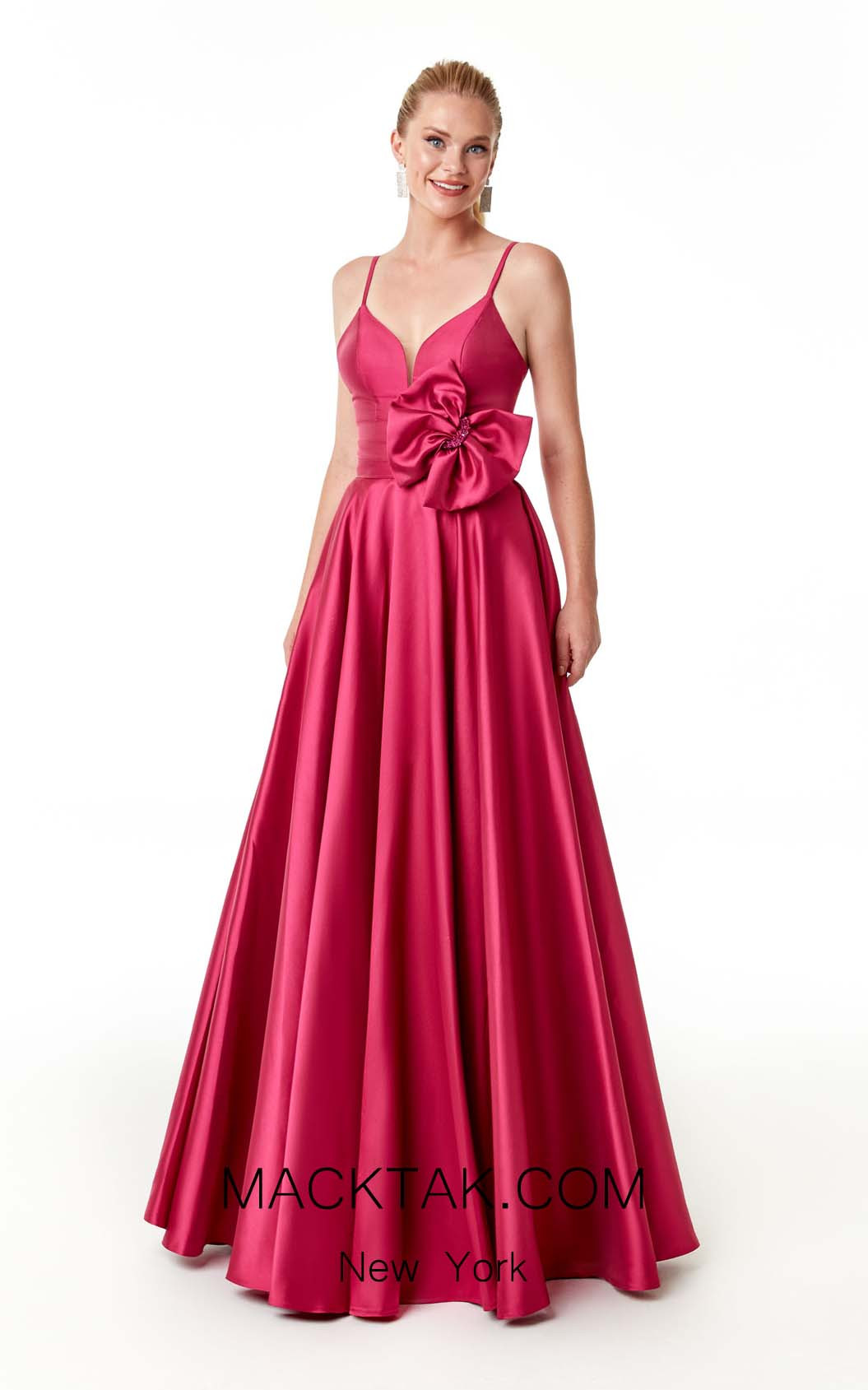 Macktak 776 Front Dress