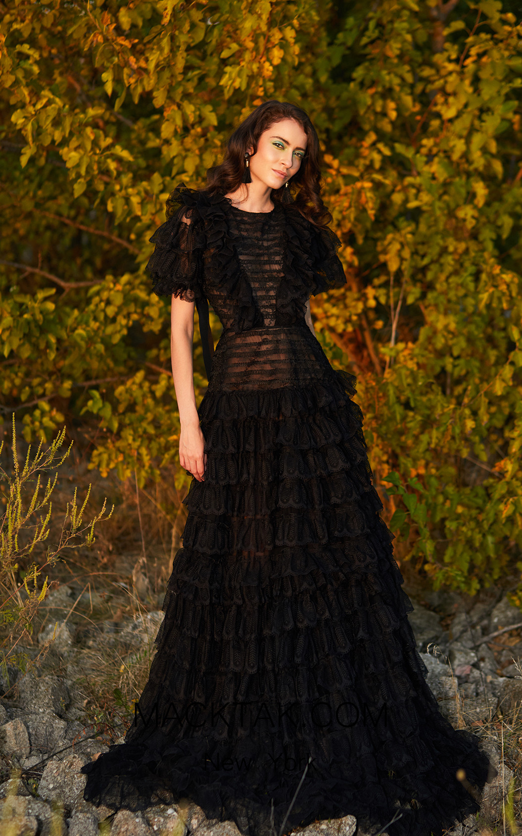 Miau By Clara Rotescu Anaisha Black Front Dress