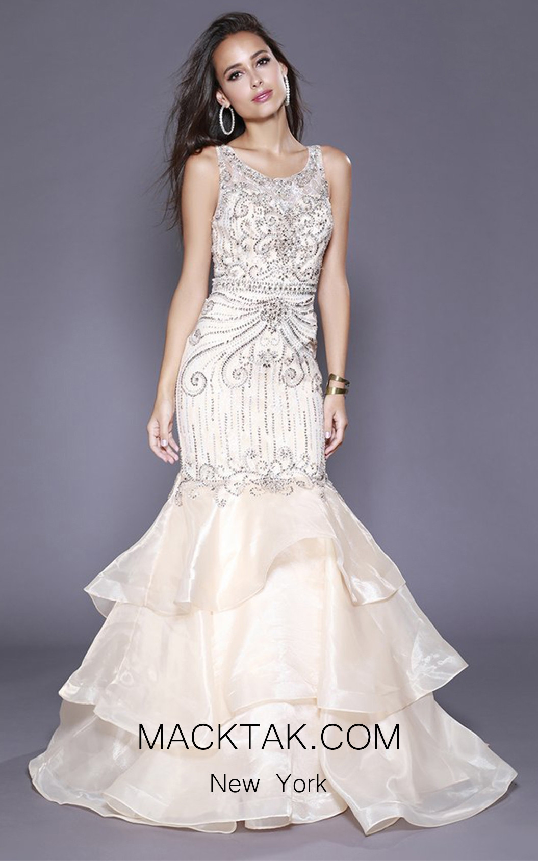 Shail K 33919 Champagne Front
