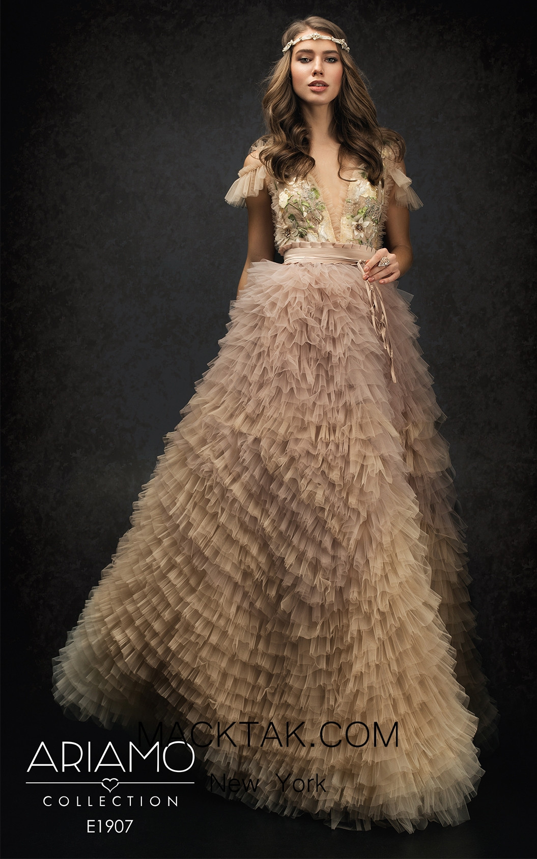 Ariamo E1907 Front Dress
