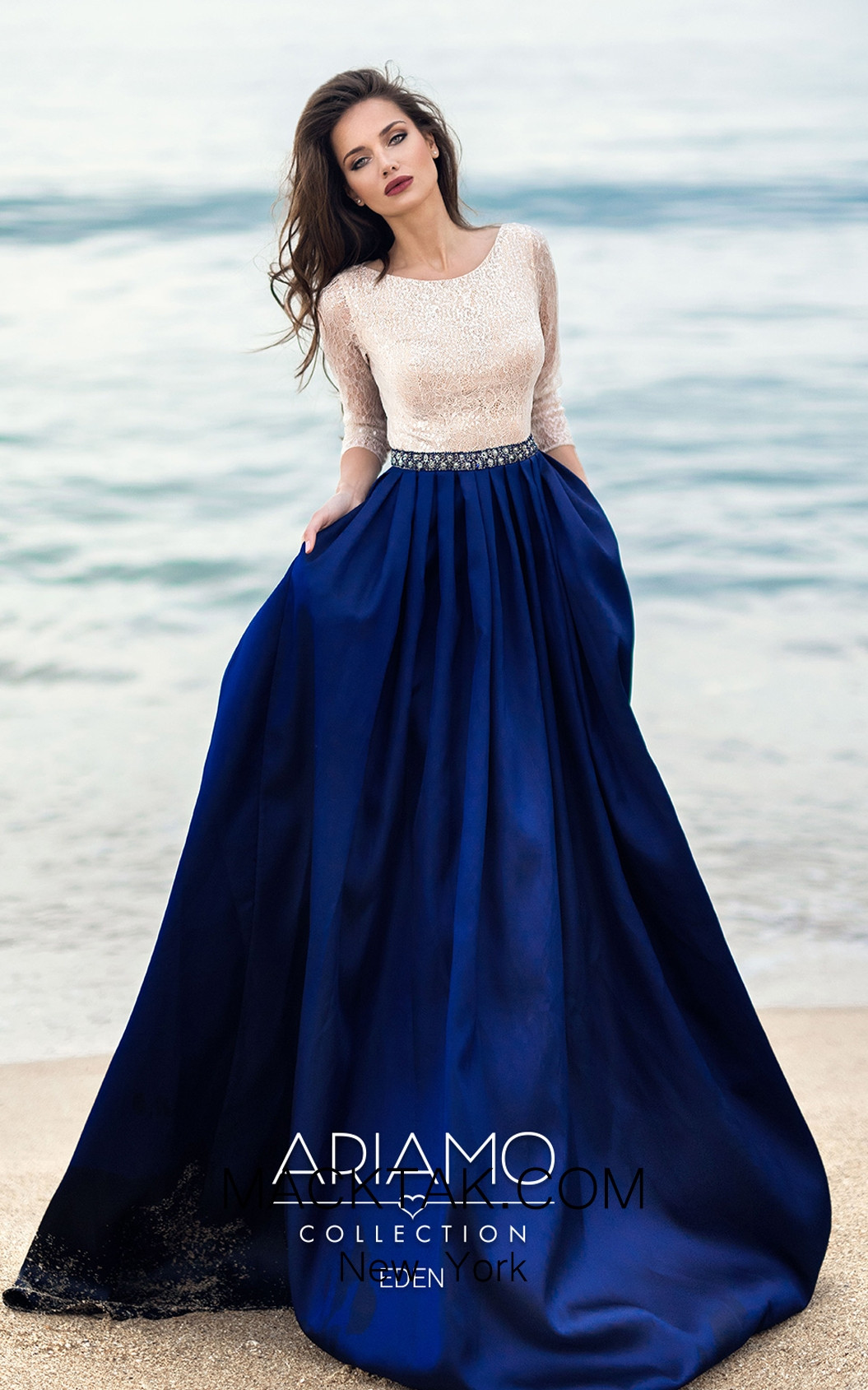Ariamo Eden Front Dress