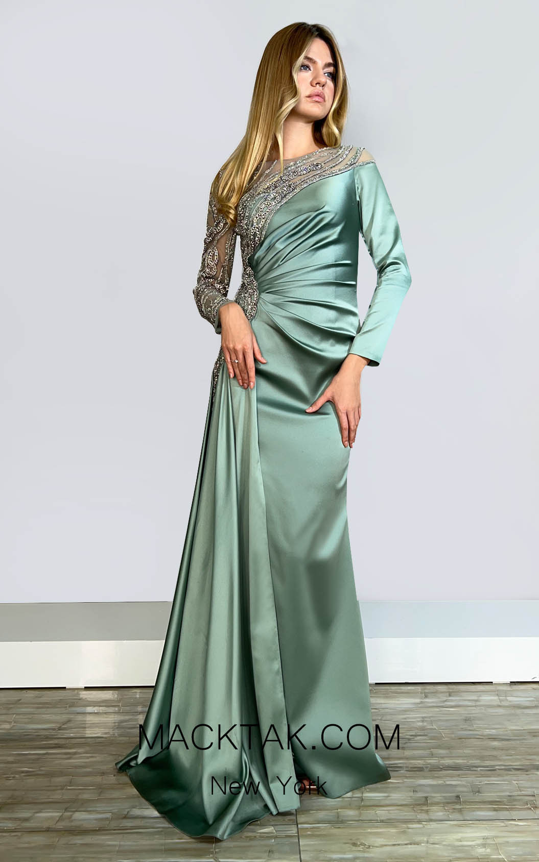 MackTak Collection 7313 Dress