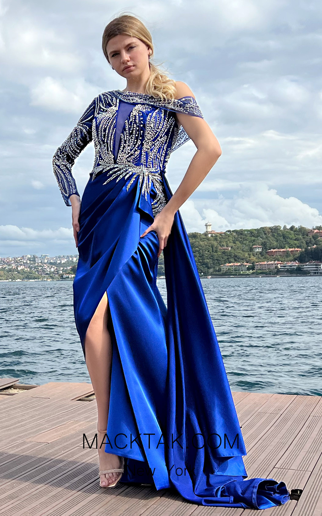 MackTak Collection 9046 Dress