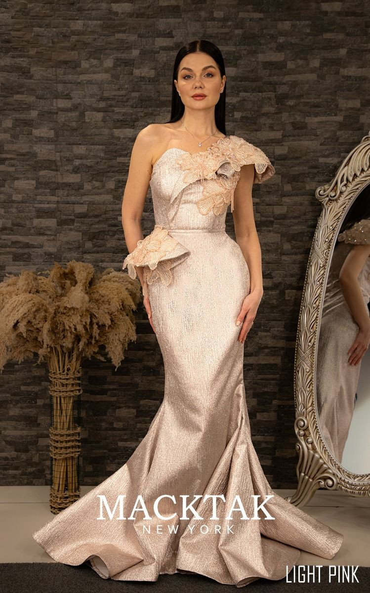 Three N 136 Evening Dress