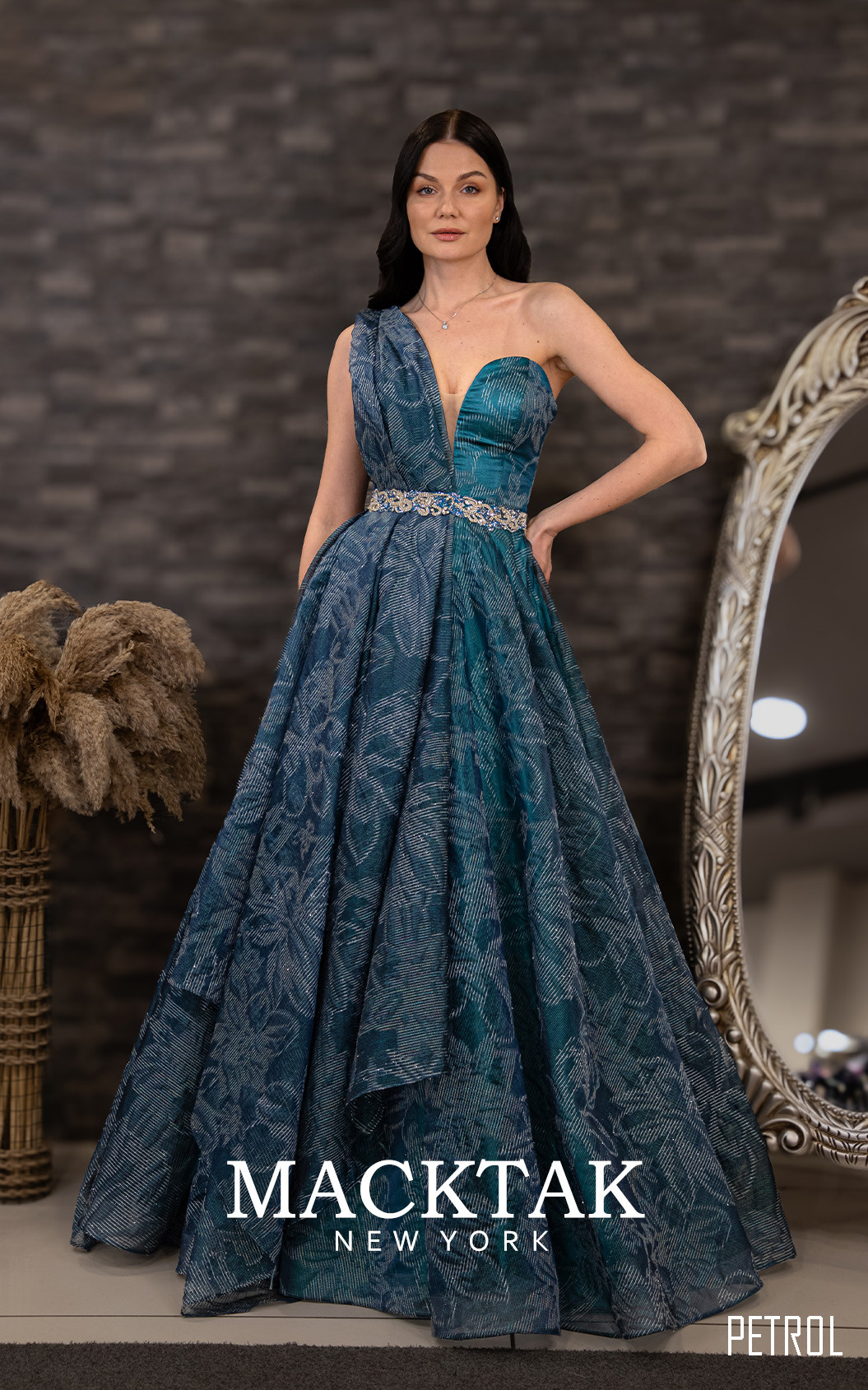 Three N 206 Evening Dress